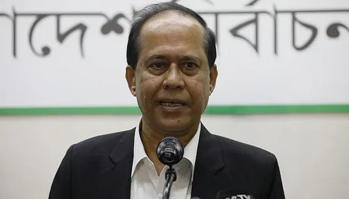 সাবেক সিইসি আউয়ালকে কেন জামিন নয়, হাইকোর্টের রুল
