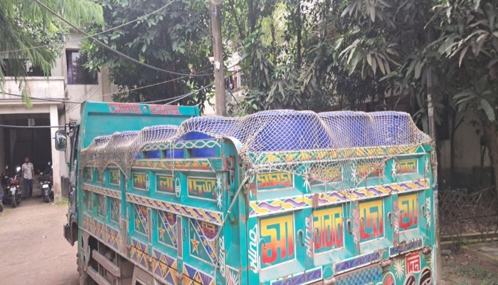 সোনাগাজীতে মাছ ছিনতাই: ৯৯৯-এ কলে উদ্ধার