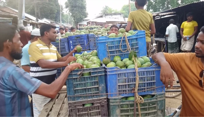 দিনে বিক্রি দুই কোটি!