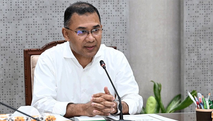 ​বেতনের ১০ শতাংশ কোষাগারে ফিরিয়ে দেন প্রধানমন্ত্রী