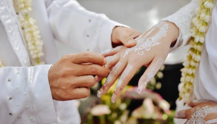 জানেন কি- দাম্পত্য জীবন সফল করতে ধর্ম কি বলে