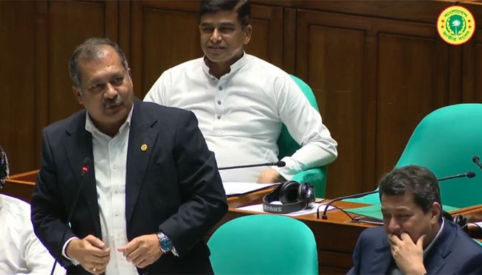 ​মোবাইল জার্নালিজমের নামে অনৈতিক কার্যক্রম সরকার সমর্থন করে না: তথ্যমন্ত্রী