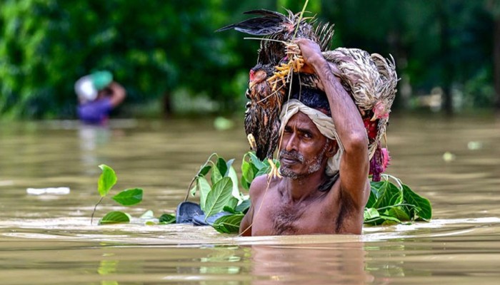 টানা বৃষ্টিতে বন্যা পরিস্থিতি, বিপৎসীমার ওপরে ৫ নদীর পানি