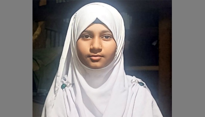 ​১২ দিনেও খোঁজ মিলেনি অষ্টম শ্রেণির শিক্ষার্থীর, বাড়িতে কান্নার রোল