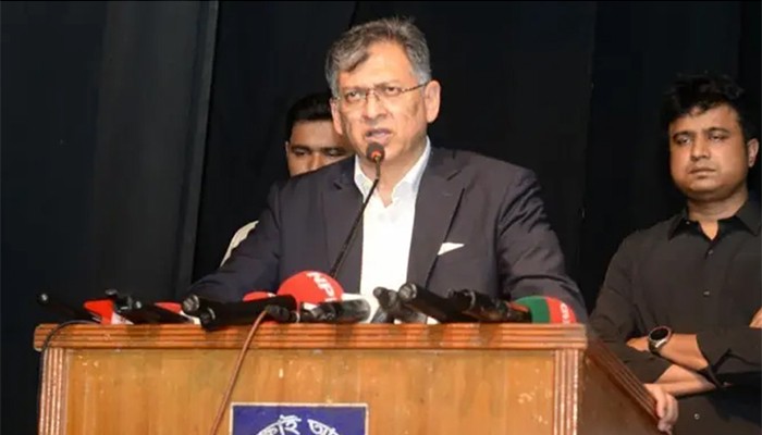 ​শেখ হাসিনার আত্মসমর্পণের কোনো সুযোগ নেই: স্বরাষ্ট্রমন্ত্রী