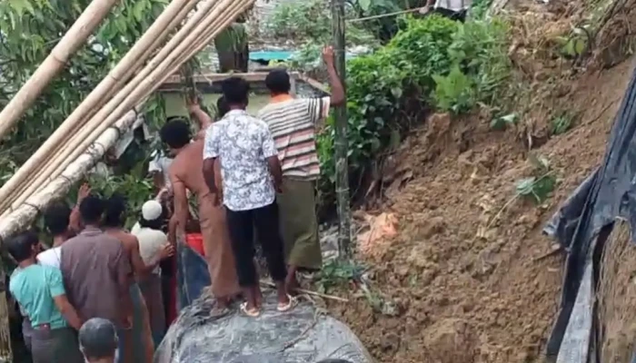 রোহিঙ্গা ক্যাম্পে আবারও পাহাড়ধস, তরুণীর মৃত্যু