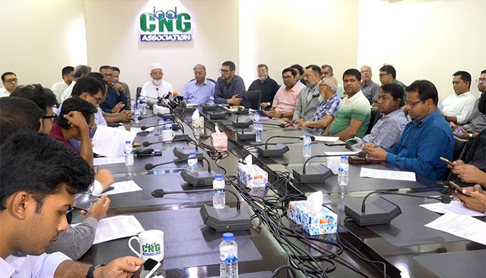 ৩০ জুলাই সারাদেশে সিএনজি ফিলিং স্টেশন বন্ধের ঘোষণা