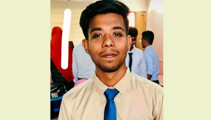 মেস থেকে বরিশাল বিশ্ববিদ্যালয়ের শিক্ষার্থীর অর্ধগলিত মরদেহ উদ্ধার