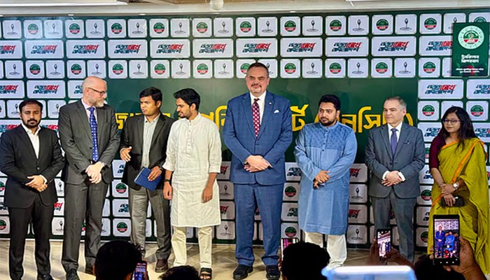 ​এনসিপি কার্যালয়ে মার্কিন রাষ্ট্রদূত