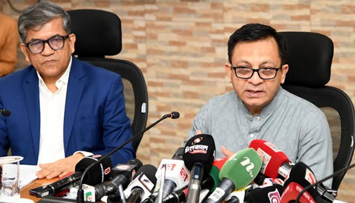 ​চলতি অর্থবছরে রপ্তানি লক্ষ্যমাত্রা ৬৩.৪ বিলিয়ন ডলার: বাণিজ্যমন্ত্রী