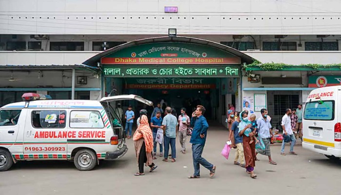 ঢামেক হাসপাতাল চত্বর থেকে দুই নারীর মরদেহ উদ্ধার