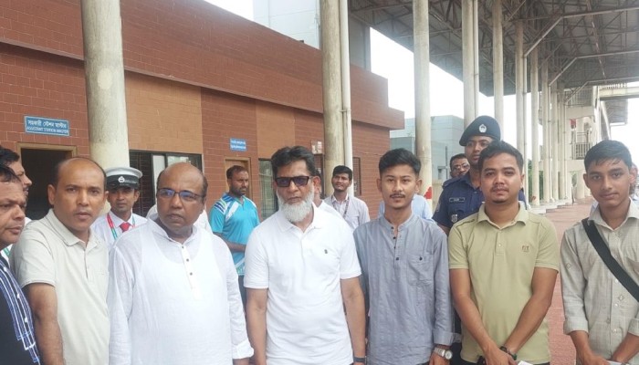 কক্সবাজার রুটে চলতি মাসেই চালু হবে আরও এক জোড়া নতুন ট্রেন: রেলপথ প্রতিমন্ত্রী