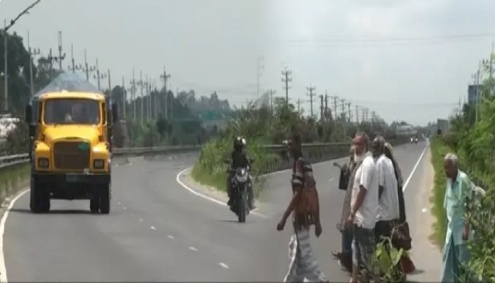 আন্ডারপাস না থাকায় মহাসড়কে বাড়ছে প্রাণঘাতী দুর্ঘটনা