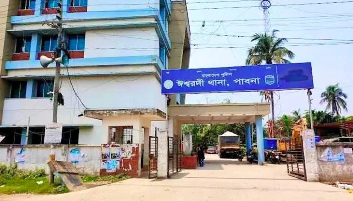 ঈশ্বরদীতে ‘চোর সন্দেহে’ গণপিটুনিতে নিহত ১