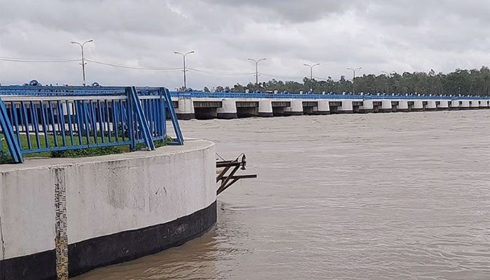​ভারী বৃষ্টি-উজানের ঢলে তিস্তার পানি বিপৎসীমার ১৩ সেন্টিমিটার ওপরে