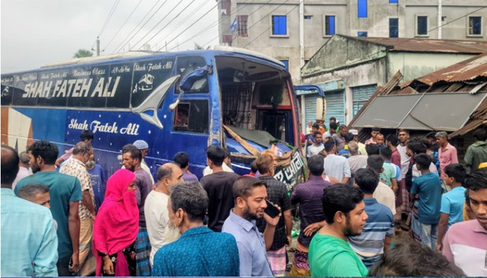 ​বগুড়ায় বাসচাপায় সাত দিনমজুর নিহতের ঘটনায় তদন্ত কমিটি