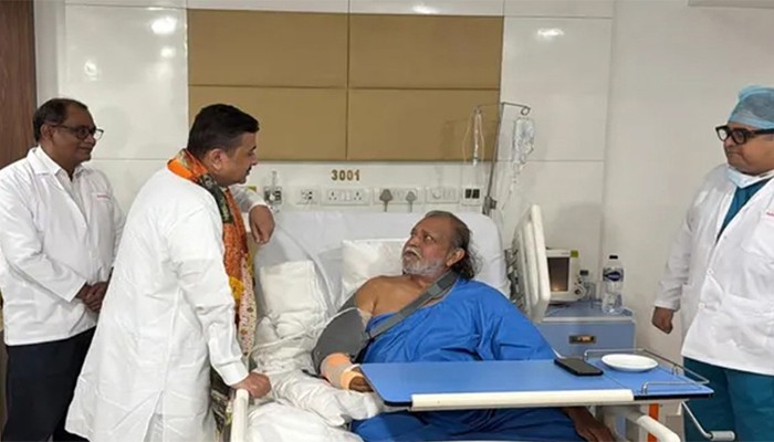 ​হাসপাতালে ভর্তি মিঠুন চক্রবর্তী