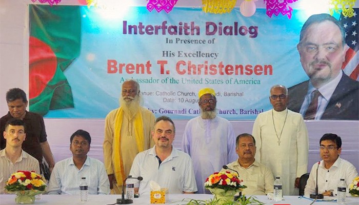 ​ধর্মীয় পরিচয় ভিন্ন হলেও পারস্পরিক শ্রদ্ধা ও সহমর্মিতা থাকা জরুরি: তথ্যমন্ত্রী