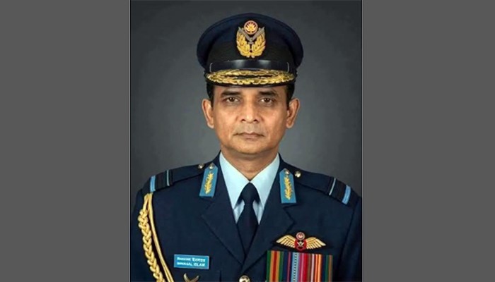 ​বিমানবাহিনীর সাবেক প্রধান রফিকুল ইসলাম মারা গেছেন