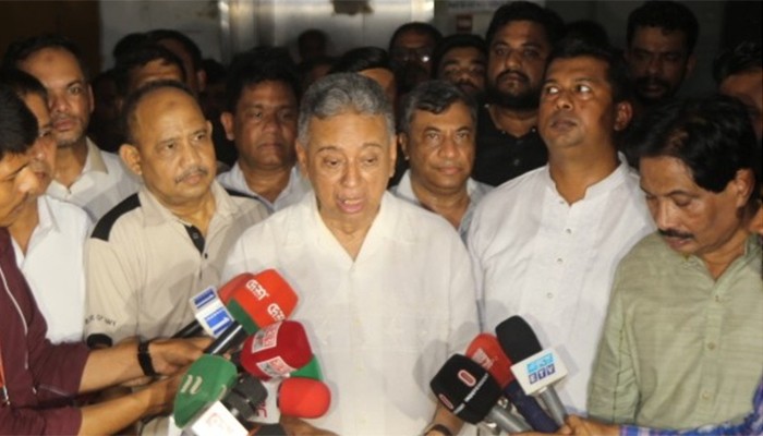 ​সীতাকুণ্ডে ৮ শ্রমিক নিহতের ঘটনা তদন্তে কমিটি, ক্ষতিগ্রস্ত পরিবারের পাশে থাকার আশ্বাস