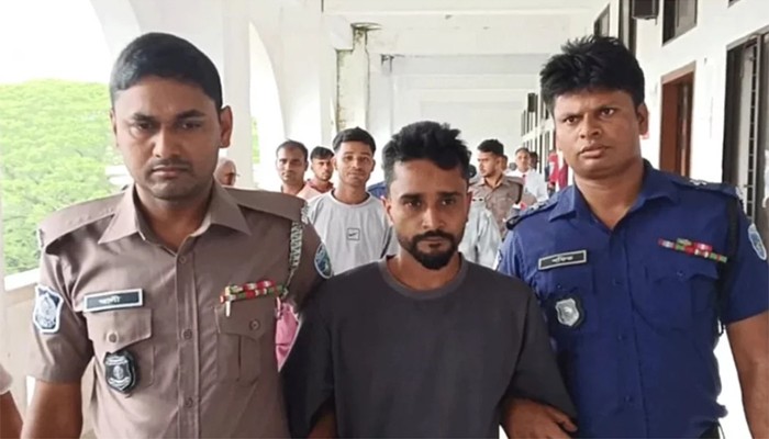 ​নোয়াখালীতে ‘ট্রিপল মার্ডার’ মামলায় তিনজনের মৃত্যুদণ্ড, তিনজনের যাবজ্জীবন