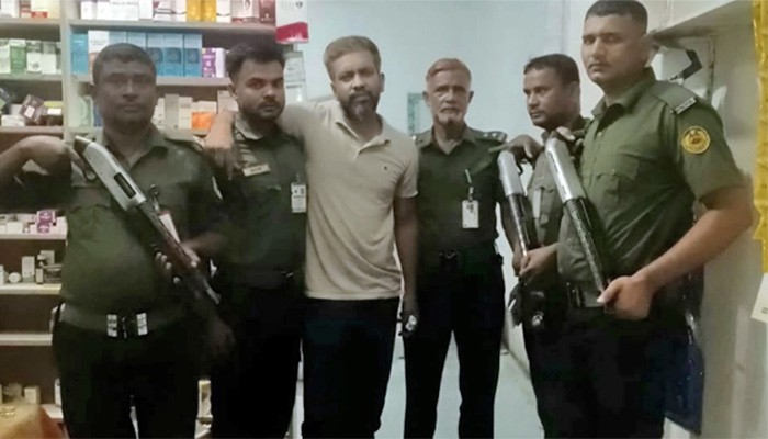 ​অপহৃত চিকিৎসককে পূর্বাচলের জঙ্গল থেকে উদ্ধার