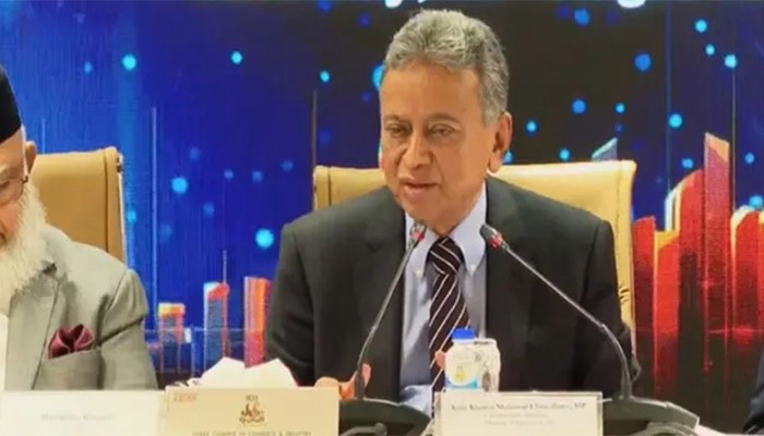 জ্বালানি নিরাপত্তায় তিন মাসের রিজার্ভ নিশ্চিতের পরিকল্পনা সরকারের