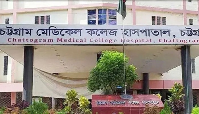 ​চট্টগ্রামে সাবেক ব্যাংক কর্মকর্তার আত্মহত্যা