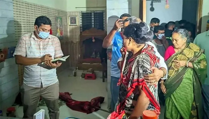 রাত ২টা ৪০ মিনিটে বোনকে ফোন করেছিলেন নিহত প্রীতিলতা