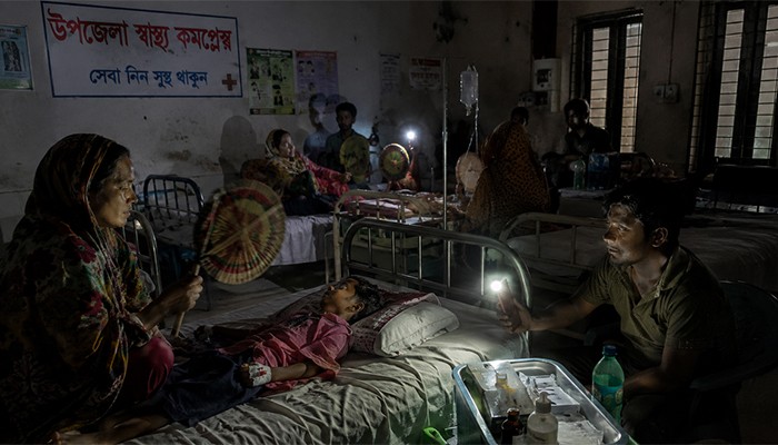 বিদ্যুৎ সংকটে ধুঁকছে স্বাস্থ্য কমপ্লেক্সগুলো