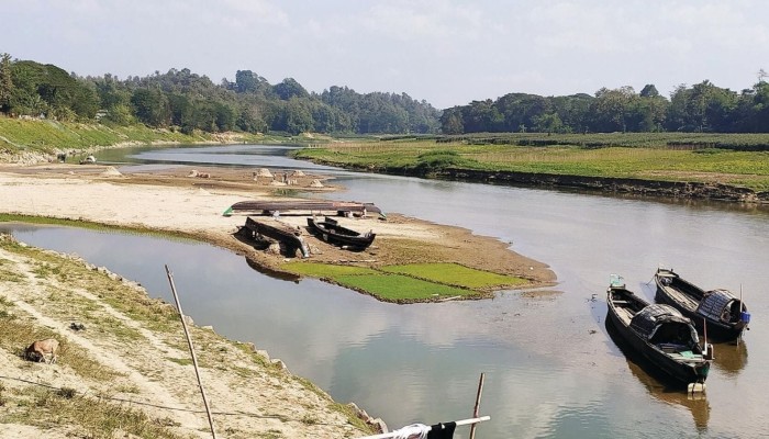 জৌলুস হারিয়েছে শঙ্খ নদী