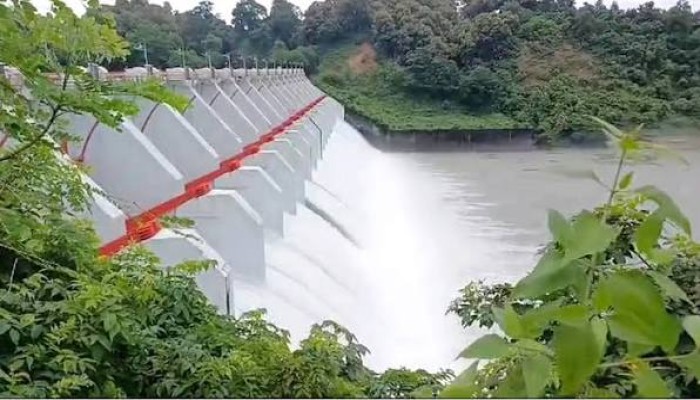 খুলে দেওয়া হলো কাপ্তাই বাঁধের ১৬ জলকপাট