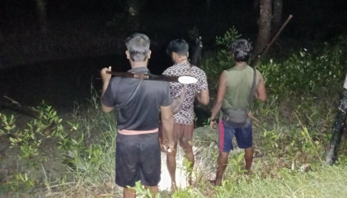 সুন্দরবনে চার জলদস্যু বাহিনীর ৫২ সদস্যের আত্মসমর্পণ