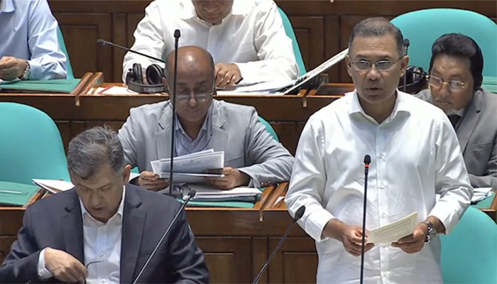 এলএনজি আমদানি ও সরবরাহ বাড়ানোর উদ্যোগ নেয়া হয়েছে