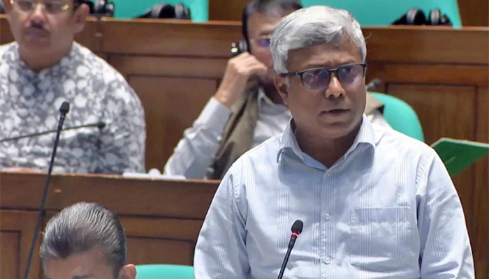 ​১৫ দিনের মধ্যে বিদ্যুৎ পরিস্থিতির উন্নতির আশা প্রতিমন্ত্রীর