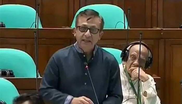 ​তিন বছরে চার শতাধিক গার্মেন্টস কারখানা বন্ধ: বাণিজ্যমন্ত্রী