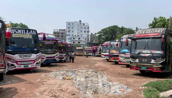 রাজশাহী-নাটোর রুটে বাস চলাচল বন্ধ