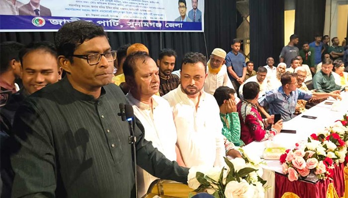 ​ড. ইউনূস জাতিকে বিভাজিত করেছেন: শামীম পাটোয়ারী