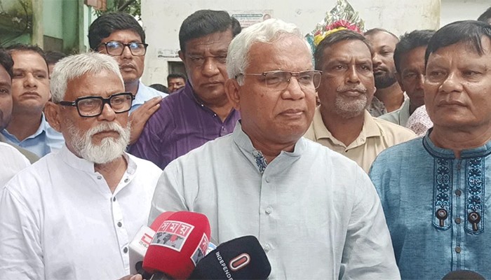​স্বৈরাচারের দোসররা এআই দিয়ে ‘মব’ উসকে দিচ্ছে: ডা. জাহিদ