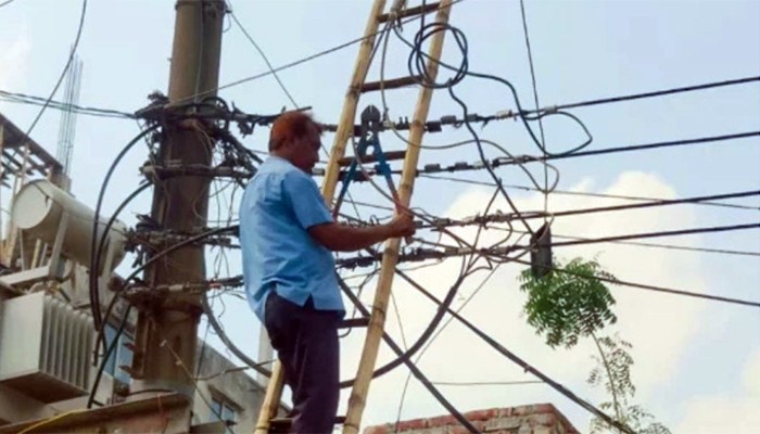​দুই সপ্তাহে ৬২৩ অবৈধ বিদ্যুৎ সংযোগ বিচ্ছিন্ন, জরিমানা ১ কোটি ২৮ লাখ