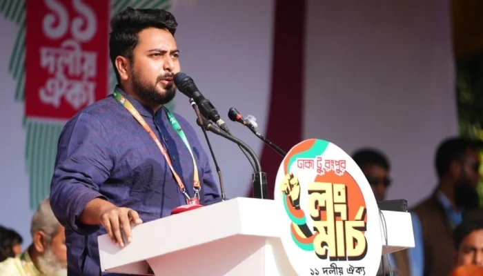 বিএনপি ক্ষমতায় আসার পর জনগণের অধিকার হরণ করছে: নাহিদ ইসলাম