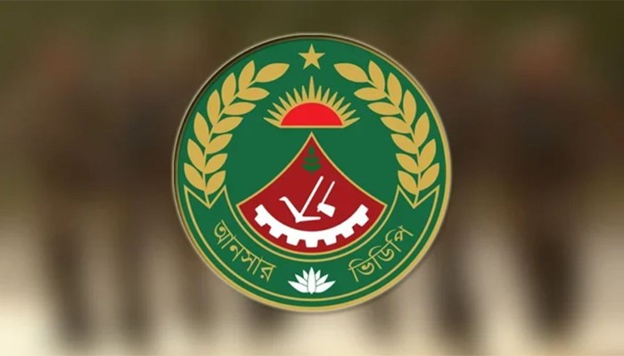 রাজশাহী স্টেশনে শিক্ষার্থীকে মারধরে সম্পৃক্ততা নেই আনসারের
