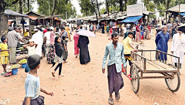 ​হুন্ডি ও অপরাধ ঠেকাতে রোহিঙ্গাদের ব্যাংক অ্যাকাউন্ট খোলার প্রস্তাব