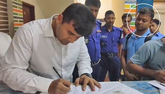 ​নির্বাহী ম্যাজিস্ট্রেট পরিচয়ে প্রতারণা, কুয়াকাটায় এক ব্যক্তির কারাদণ্ড