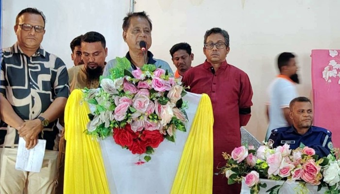 বেনজীরের অন্ধকার দিকগুলো সর্বপ্রথম গণমাধ্যম তুলে ধরেছিল: এমপি মোশাররফ হোসেন