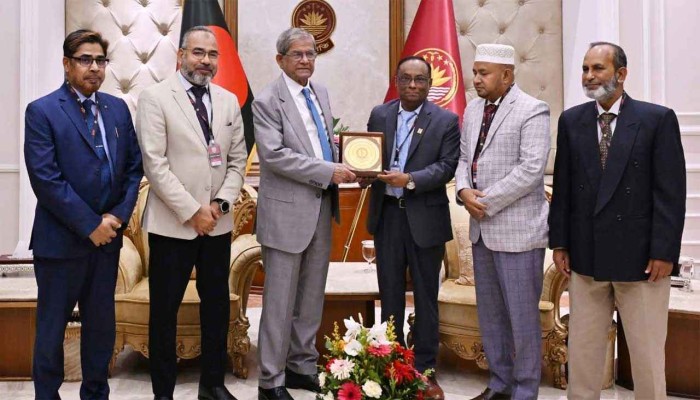 প্রতিহিংসার রাজনীতি গণতন্ত্রের বিকাশ ব্যাহত করে: রাষ্ট্রপতি