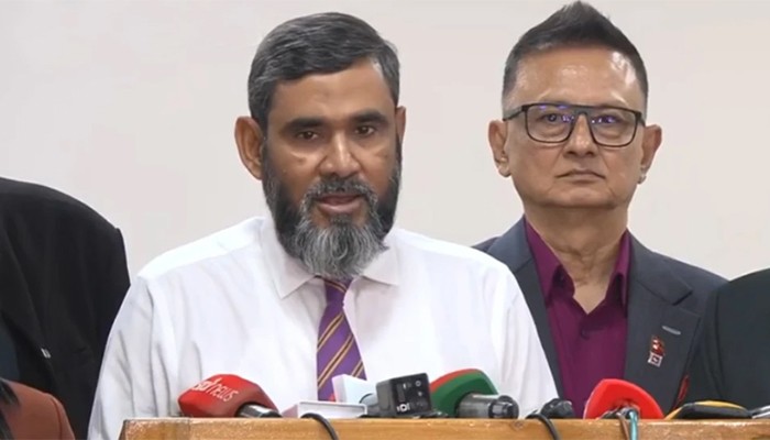 ​স্থানীয় সরকার নির্বাচনের রোডম্যাপ ঘোষণা সোমবার: ইসি সানাউল্লাহ