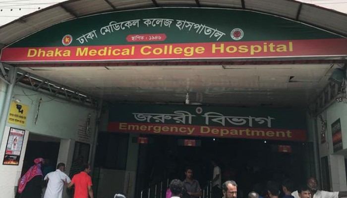 রাজধানীতে ২ তলা থেকে পড়ে বিশ্ববিদ্যালয়শিক্ষার্থীর মৃত্যু