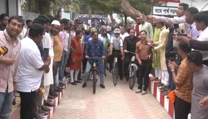 চট্টগ্রামে দেশের প্রথম চার লেনের সাইকেল ট্র্যাক উদ্বোধন