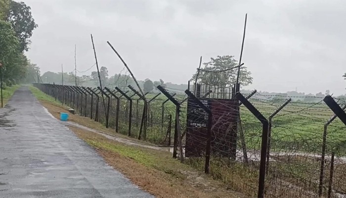 ​বিএসএফের গুলিতে বাংলাদেশি আহত, পাল্টা ফায়ার বিজিবির
